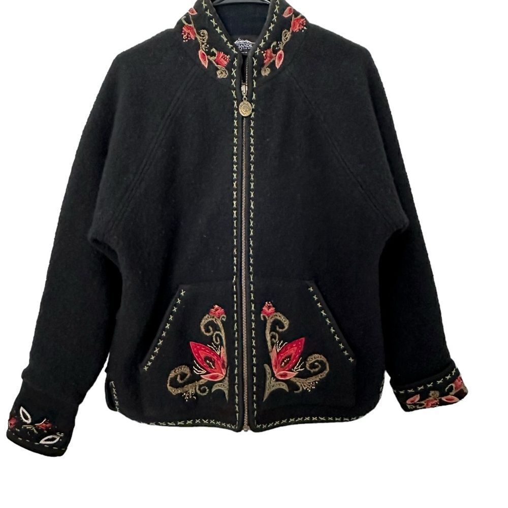 Vintage Icelandic Design Wool Floral Embroidered Sweater Jacket  Size SM